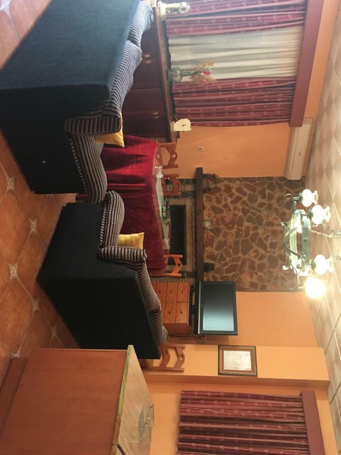 Hostal El Sevillano Rus Buitenkant foto